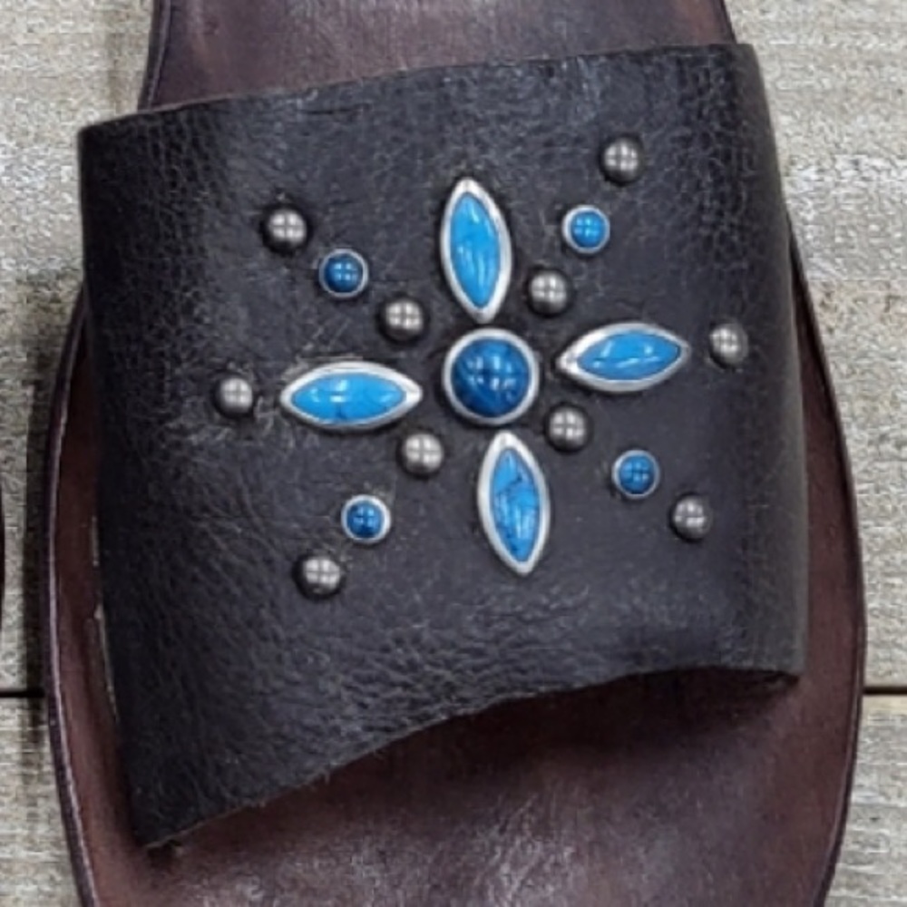 Mystique Boutique Studded Leather Brown Sandals. NIB. Sz 7 & 9 - Picture 3 of 7